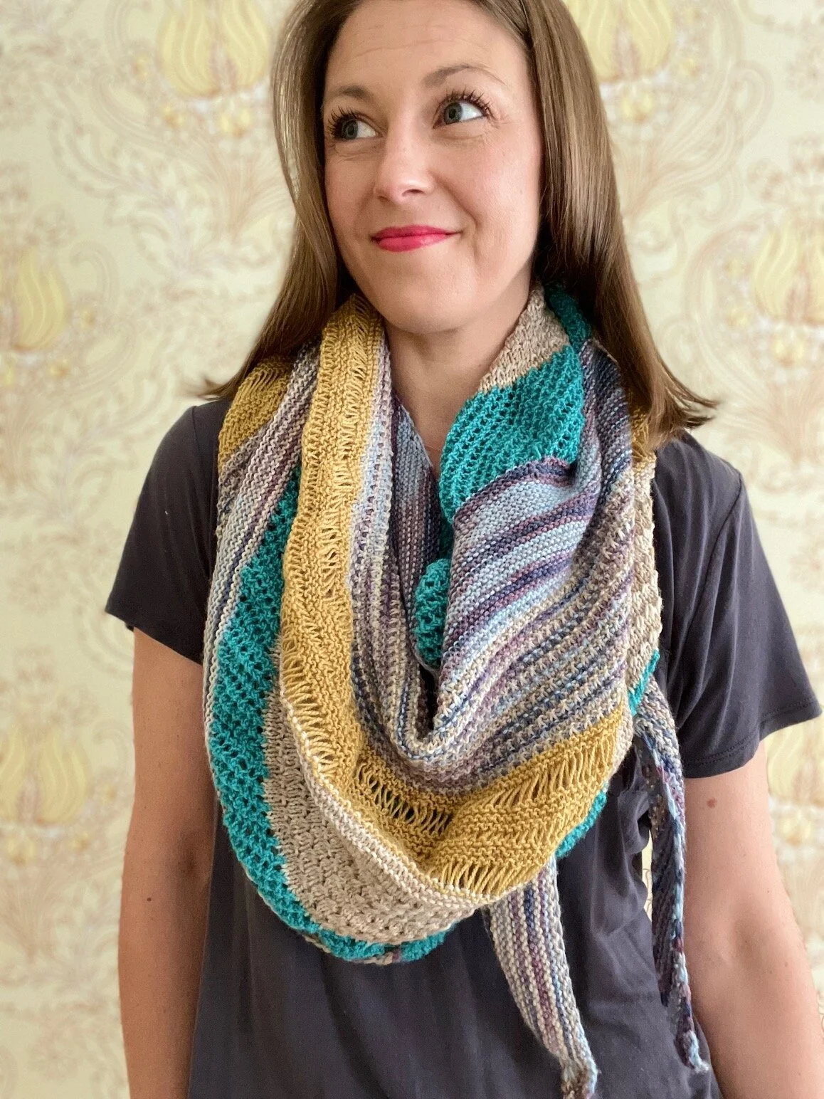 The Friendship Shawl, Advanced Version — Knit Sisu